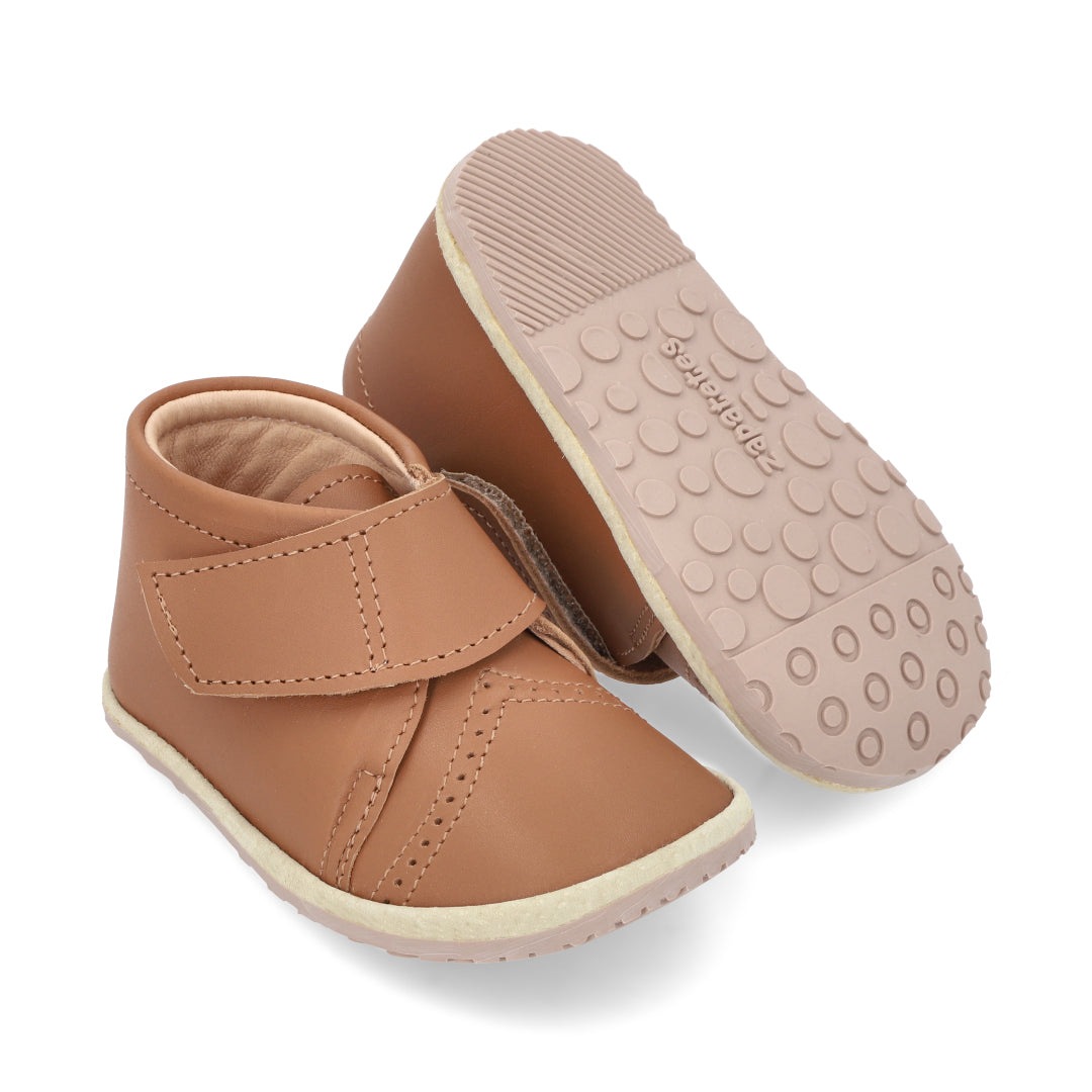 Zapato "Comfy Plus" Café - Baby