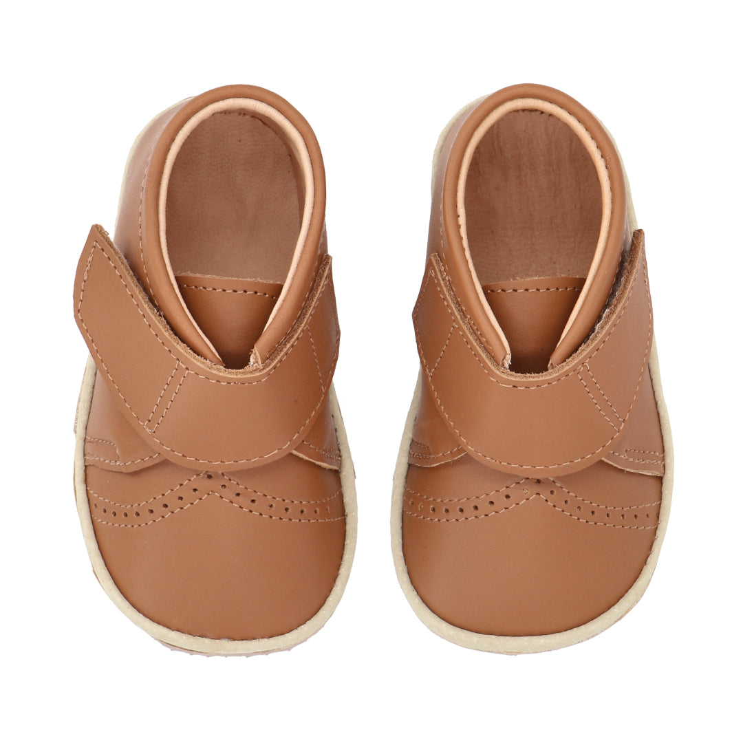 Zapato "Comfy Plus" Café - Baby