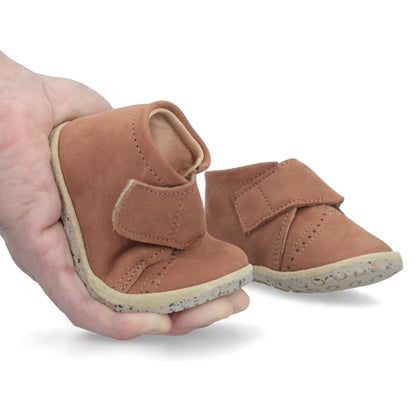 Zapato "Comfy Plus" Café Gamuza - Infant
