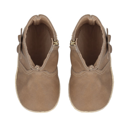Botita "Perfect" Café Camel con Flor  - Baby