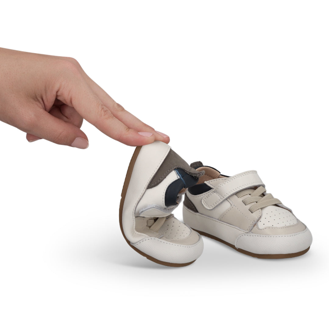Zapatilla "Fun" Beige con Azul - Baby